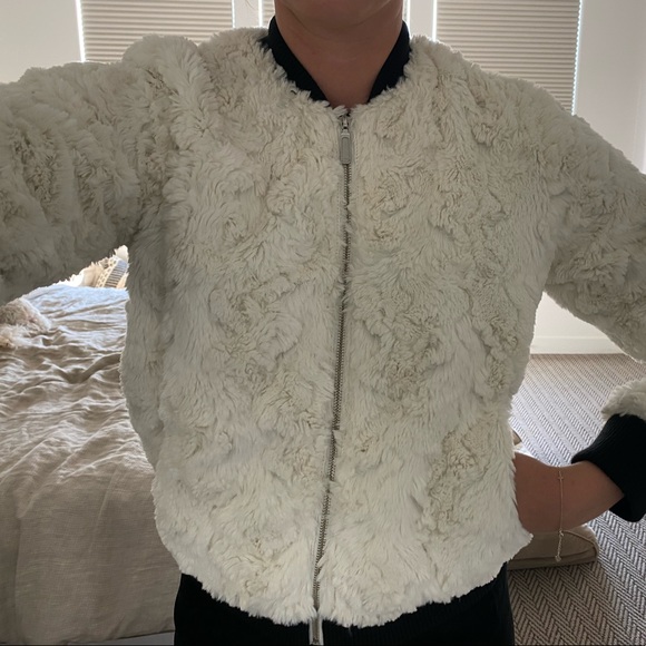 Melrose & market white fuzzy zip up jacket - Picture 2 of 8